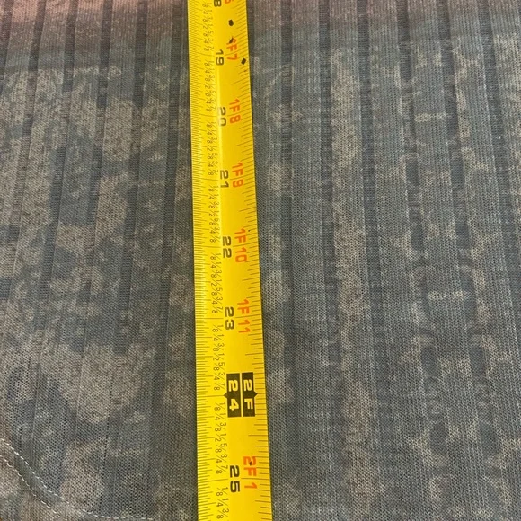 KEREN hart Purple, Blue and Grey Patterned Long Sleeve Top. - Picture 5 of 5